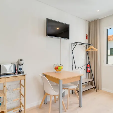 Q Studios By Atlantic Holiday Funchal  Esterno foto