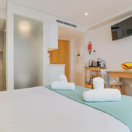 Q Studios By Atlantic Holiday Funchal  Esterno foto