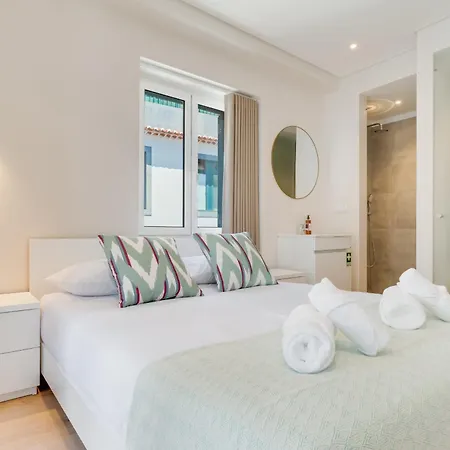 Q Studios By Atlantic Holiday Funchal  Esterno foto