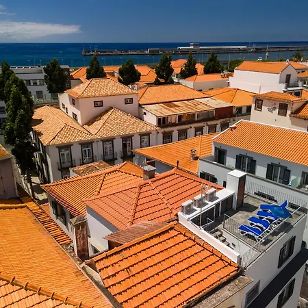Q Studios By Atlantic Holiday Funchal  Esterno foto