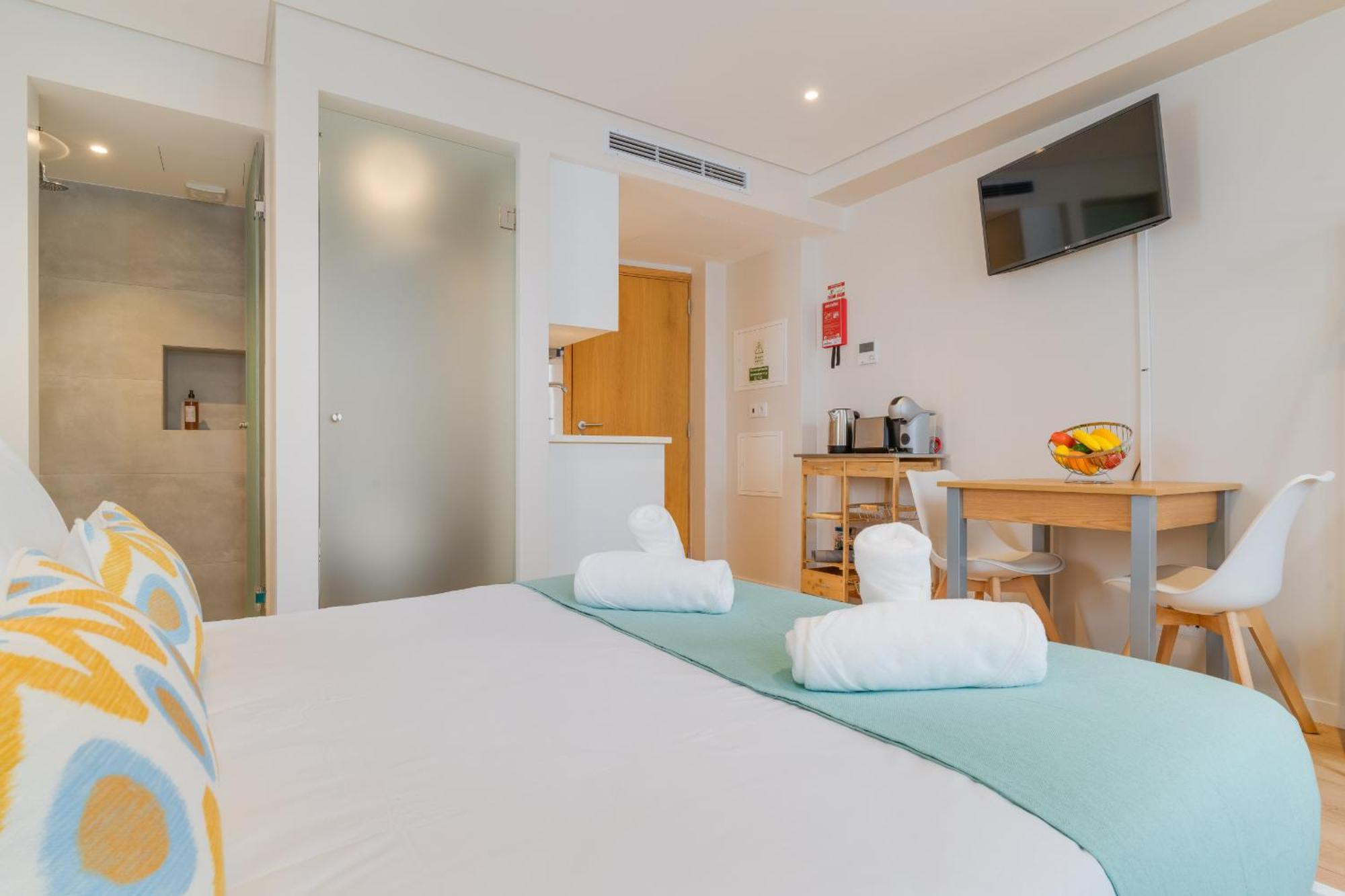 Apartment Q By Atlantic